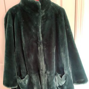 Gorgeous, fun faux fur swing coat Made in France
